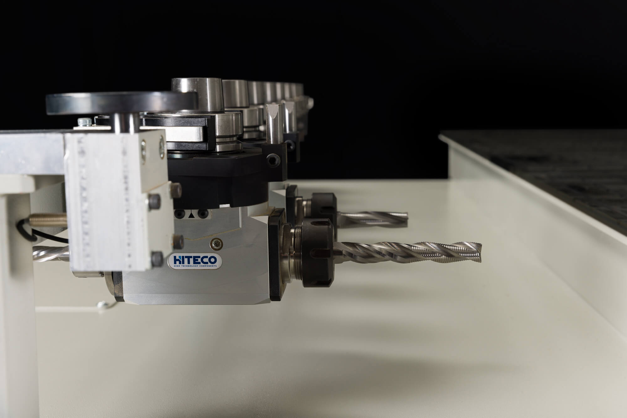 Centro Lavoro CNC MAKK ORKA - Fresatrici Elettromandrini Centro di Lavoro CNC MAKK ORKA